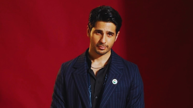 “You Are The Real Heroes, We Are The Reel Heroes,” says Sidharth Malhotra to police officers 75th Anniversary Celebration!!